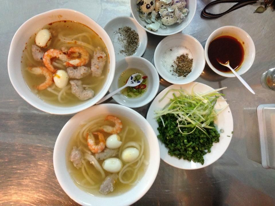 bánh canh Bà Đợi Đà Nẵng