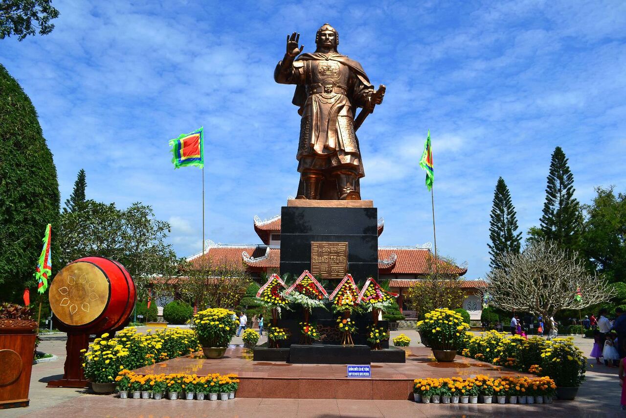 Đền Thờ Quang Trung Quy Nhơn