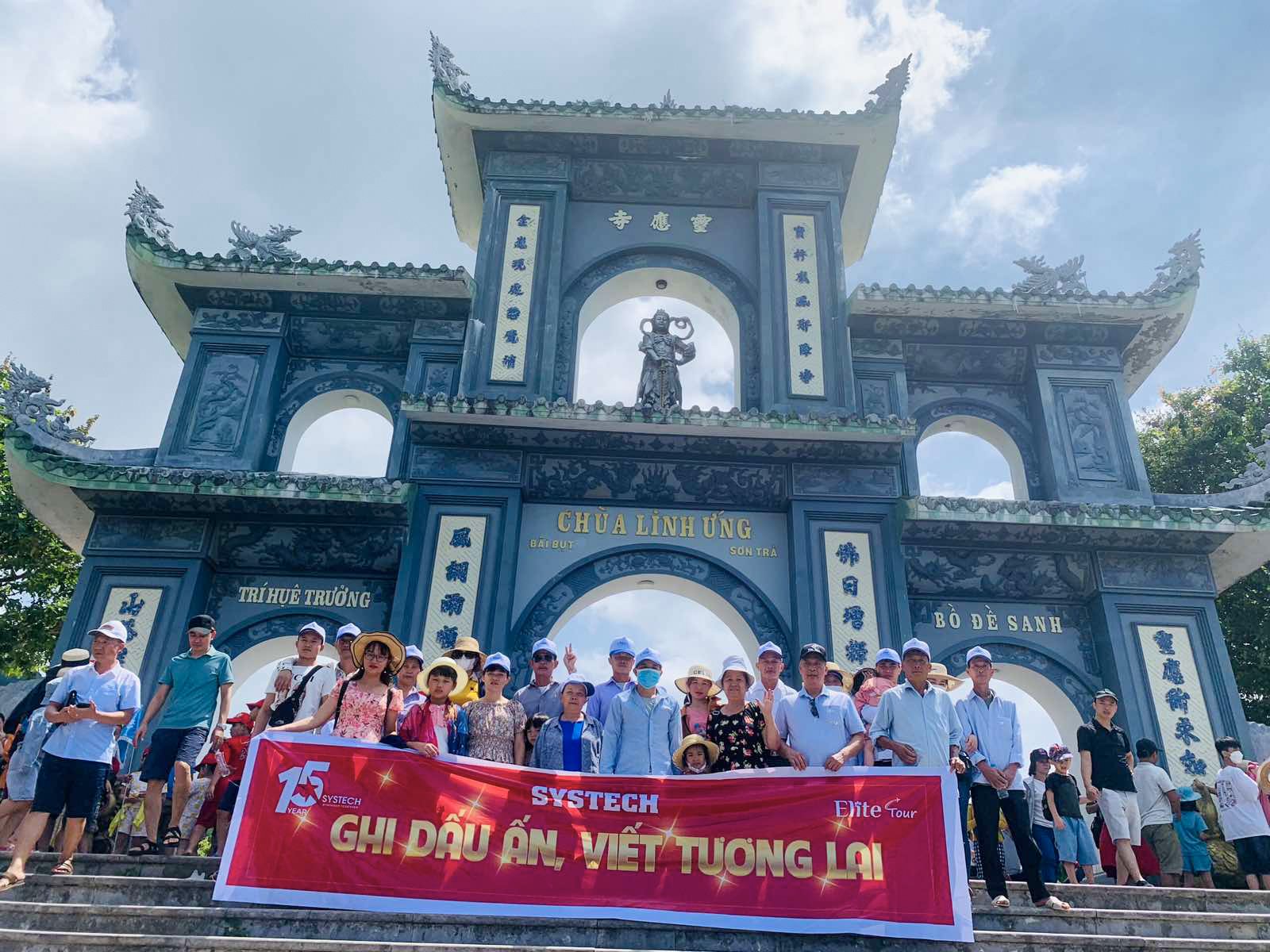 Tour Đà Nẵng nhân ngày thành lập công ty